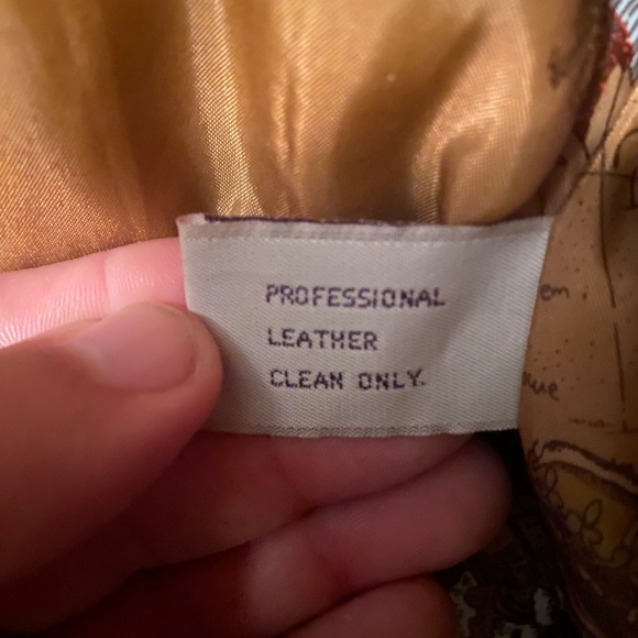 International leather collection - Picture 6 of 6